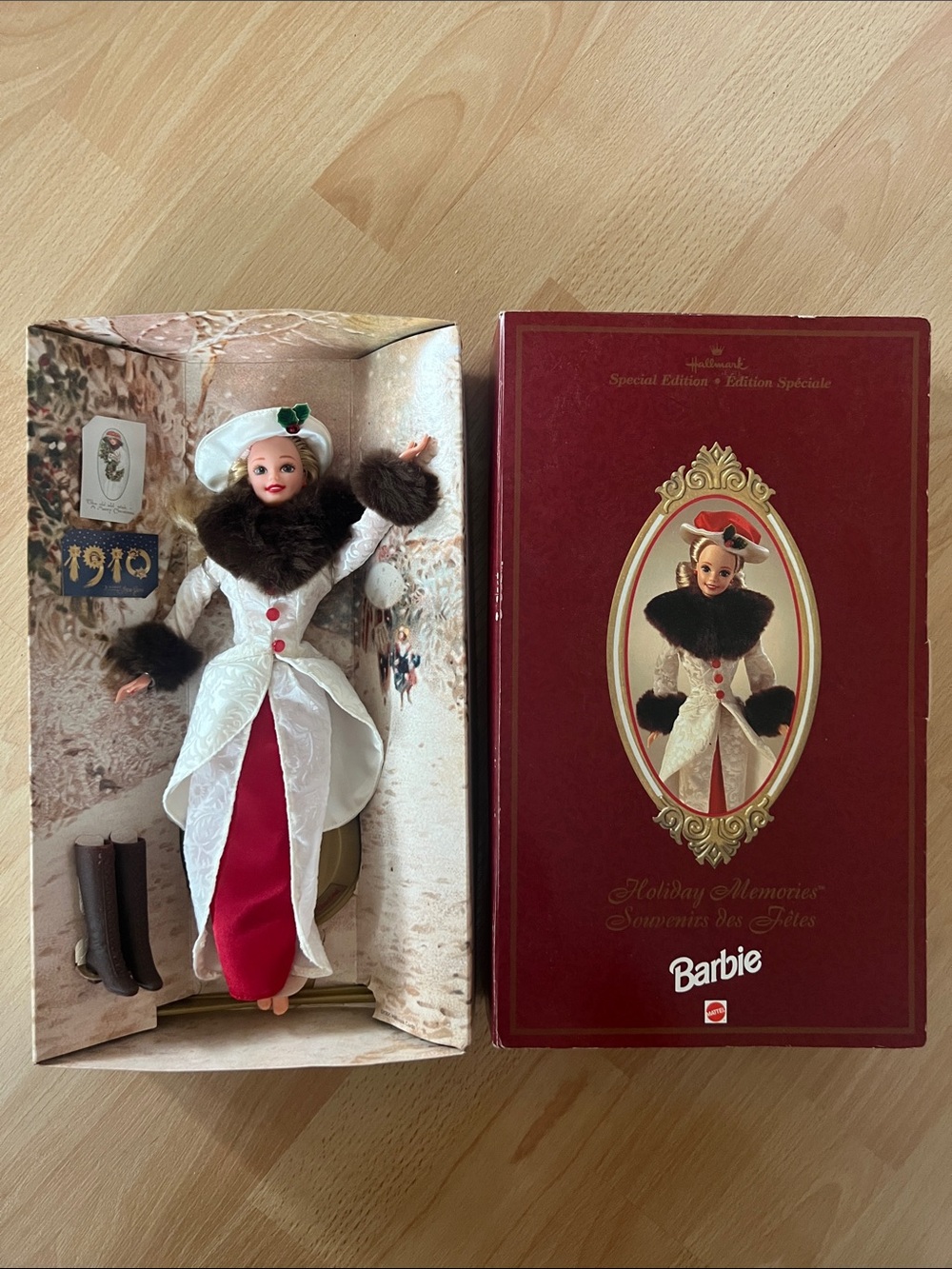 1995 Limited Edition Barbie Holiday Memories Doll